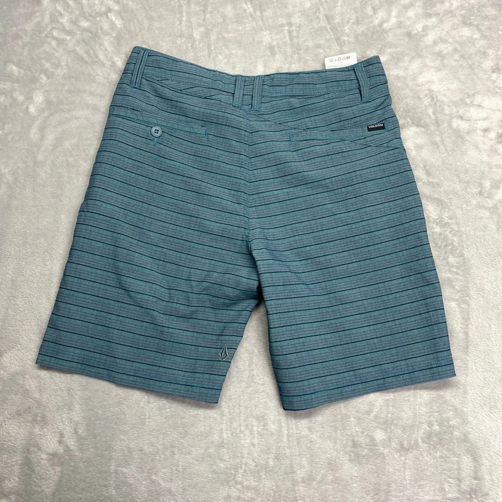 Volcom Hybrid Shorts Mens Size 30 Teal Blue Striped Stretch Walkshorts